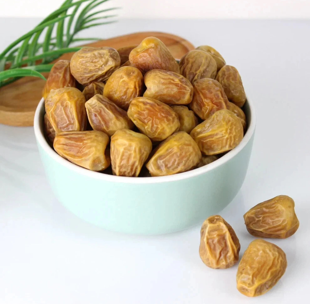SHIPS FROM KUWAIT 2.95 KG 6.5 Sukkari dates premium تمر سكري ملكي مفتل